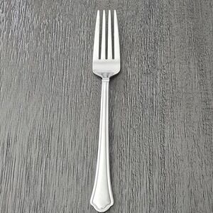 Towle Stainless Steel Dinner Fork Silver 7.25 Inch Contoured Classic Flatware